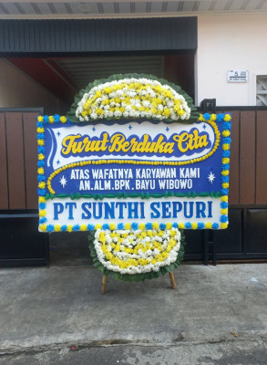 Papan Bunga Duka di Patianrowo