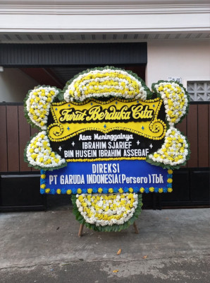 Papan Bunga Duka di Patianrowo